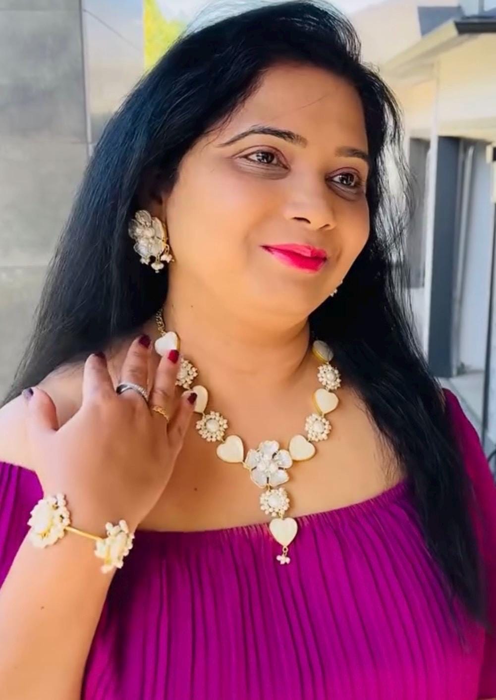Handmade Mother of Pearl Floral Jewelry Set | Bridal Wedding Necklace & Earrings
