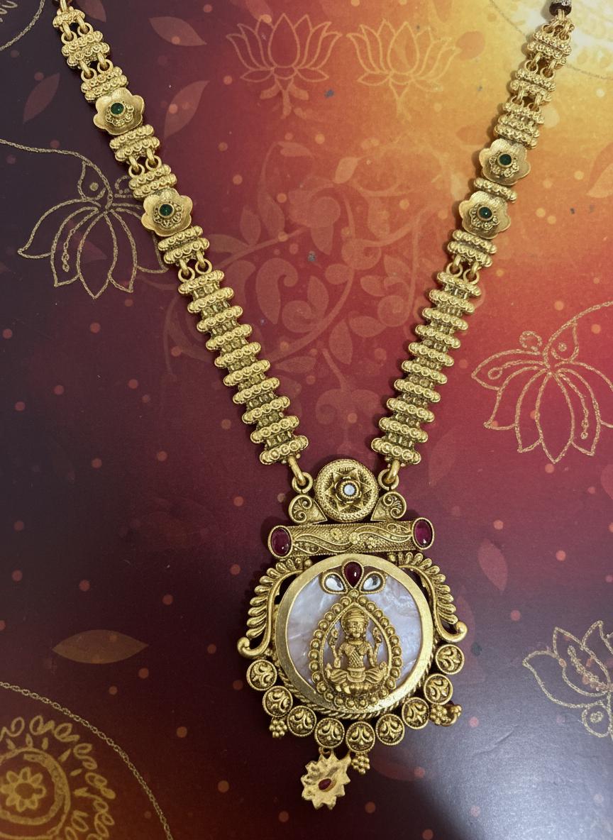 Goddess Lakshmi Pendant Necklace Set | Antique Gold South Indian Jewelry