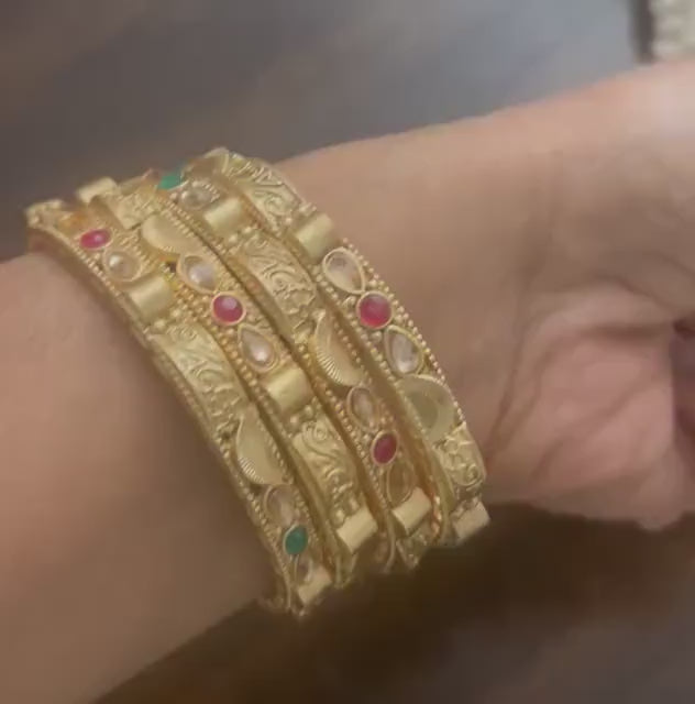 Traditional Indian Kundan Bangles Set | Antique Gold Bridal Kada Ethnic Jewelry | Set of 2 or 4